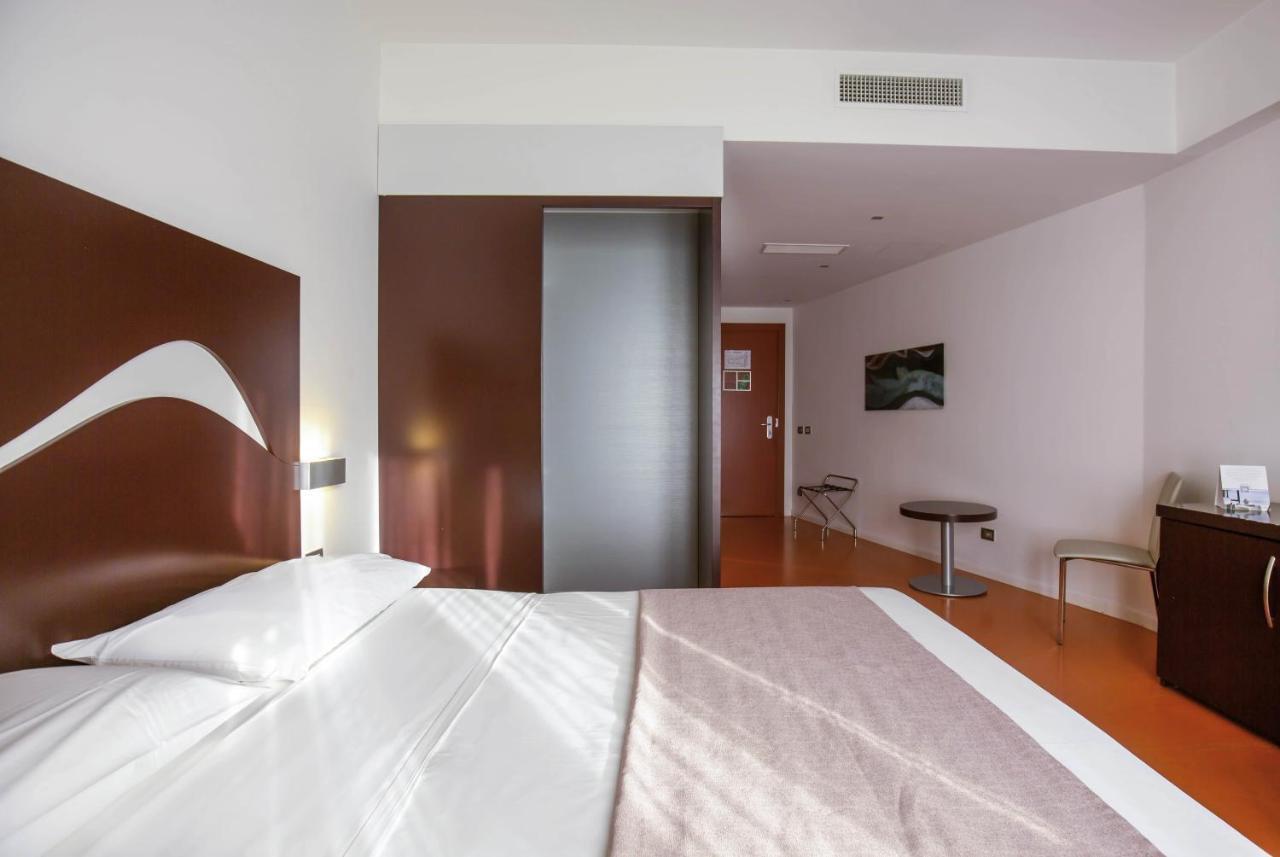 Hotel Poseidon توري دل غريكو المظهر الخارجي الصورة
